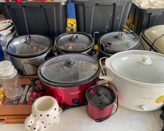 CROCK POT AND CROCK POTS 