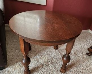 Vintage Round Table 
