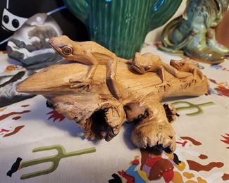 Carved Lizard piece 