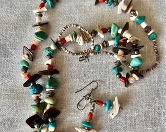 Southwest necklace with turquoise and heishi beads 