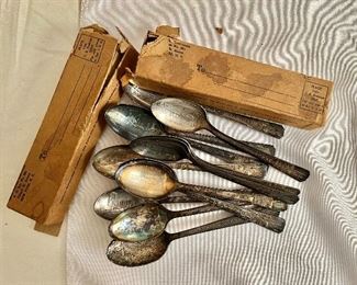 World's Fair and commemorative spoons, original boxes 