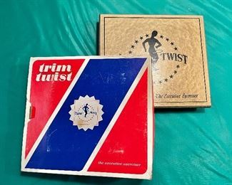 "Trim Twist" vintage game 