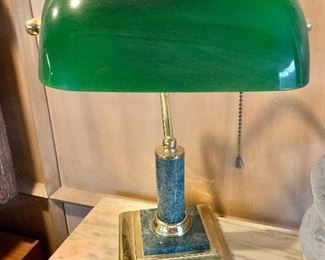 VINTAGE BRASS & MARBLE BANKER'S DESK LAMP WITH GREEN GLASS SHADE