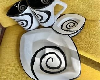 Urban Graffiti Spiral dishes and cups 