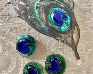 Peacock feather pin and enamel pins and button 