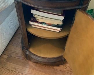 #8	Drum Table w/1 door w/stencils - 20x24	 $175.00 
