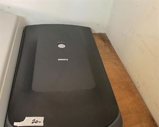 #87	Cannon Scanner 	 $20.00 
