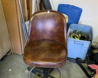 #99	Brown Vinyl Swivel Vtg. Chair - 22" Seat Height	 $25.00 
