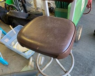 #103	Metal Brown Vinyl Swivel Working Chair - seat height - 25" Tall	 $25.00 
