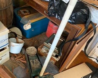 #130	1.5T Hydraulic Jack	 $35.00 
