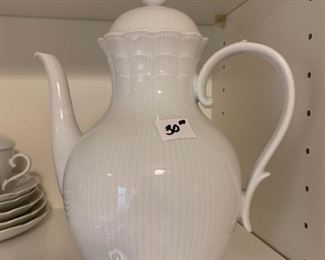 #183	Kasiser Romantion W. Germany coffeepot	 $30.00 
