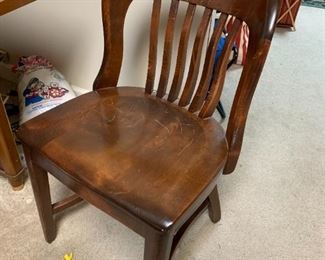 #257	mid century sidechair	$30.00 
