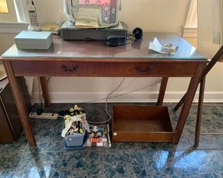 #278	desk with one drawer 48 x 22 x 30	 $45.00 
