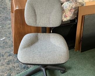 #281	gray desk chair	 $25.00 
