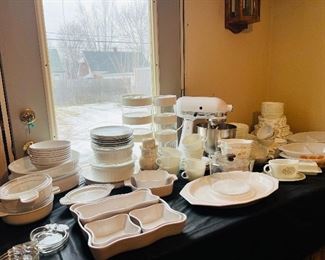 PYREX/CORNWARE/CORELLE