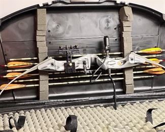 HOYT ARCHERY COMPOUND BOW SUPREME SLAM