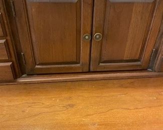 Pennsilvania House flip top desk