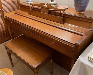 Upright Piano Wurlitzer 2020 model Maple (37" tall, 56.5" wide and 23.75" deep). Excellent working condition!