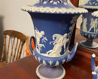 Antique Wedgewood Jasperware Potpourri Urn (pair, one with broken handles, other excellent)