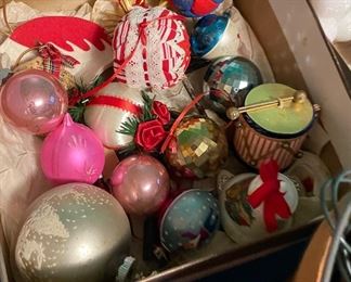 Vintage Christmas Decor 