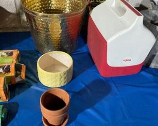 cooler, planters