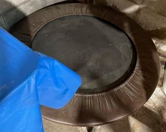 small exercise trampoline 