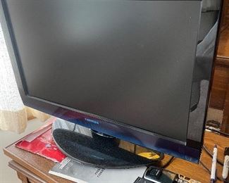 Toshiba small flatscreen TV