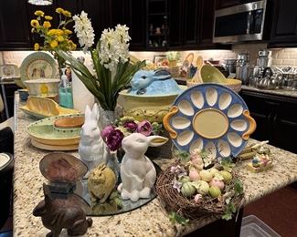 Easter is just around the corner! Dozens of Bunny decor available!