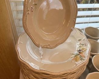 Pfaltzgraff Plymouth collection Plates