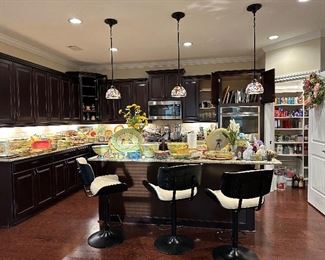 This kitchen is phenomenal! Packed with Pfaltzgraff Pistoulet collection and everything else you could ever need!