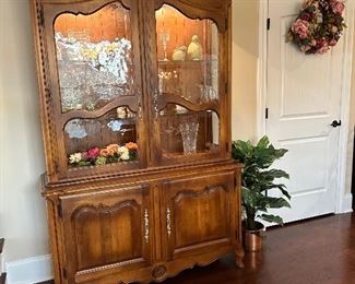 Stately Ethan Allen China cabinet with dimmable interior lighting 