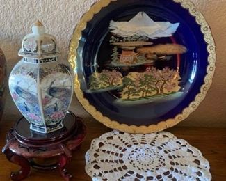 Beautiful Japanese Plate And Vase