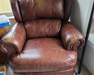 Leather Reclincer