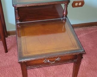 Mid-mod two tier end table