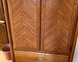 Link-Taylor "Malibu" Full bedroom set...tall chest