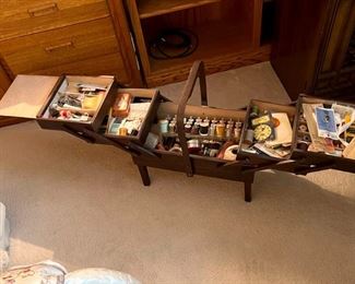 Accordion sewing box with notions