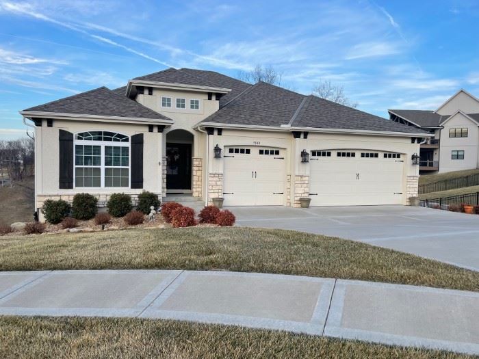 Luxury at the National in Parkville / DH... starts on 3/30/2023