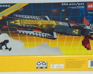 LEGO BLACKTRON CRUISER # 40580 - MIB