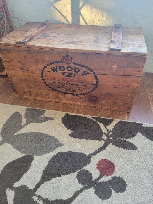 Vintage wooden box