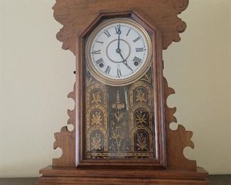 very nice mantle clock