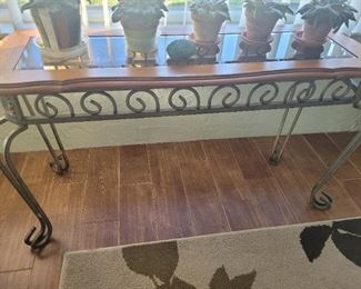 hall or entry table, very good condition