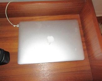 Witty apple computer