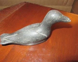 Witty inuit duck