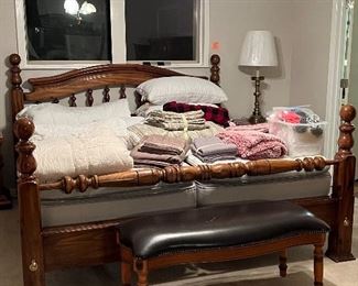 King size Sleep Number i8 bed