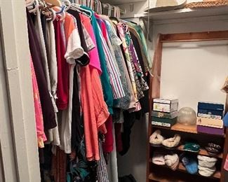 Ladies clothes & shoes