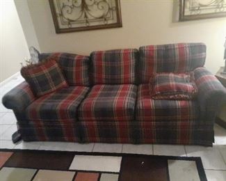Living Room Sofa/Couch in near perfect condition
