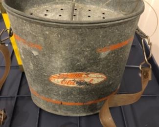 Old Pal (OVAL shape) galvanized Minnow Bait Bucket