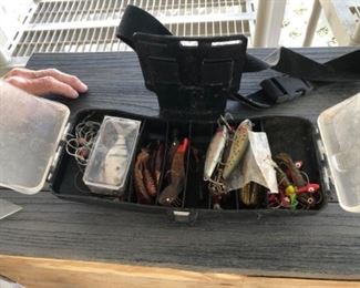 Detail pic, Berkeley Portable Waist Bait Box 
(Items in box sold separately) 