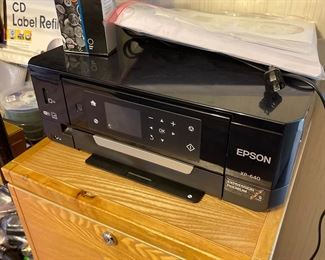 Epsom Printer XP-640 and extra XL black cartridge 