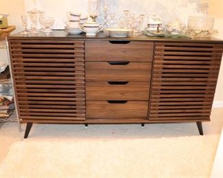 Beautiful Buffet Sliding Doors and Center Drawers 